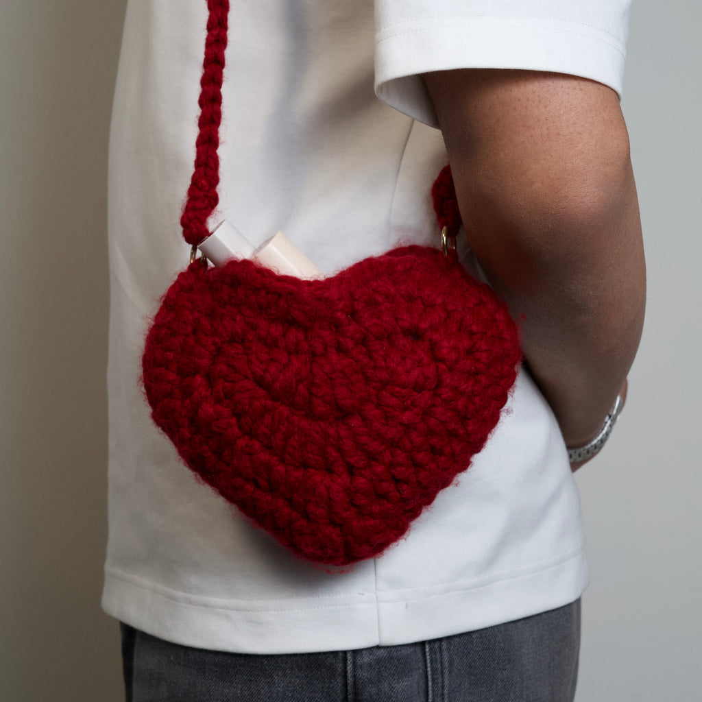 Scarlet Love Knot